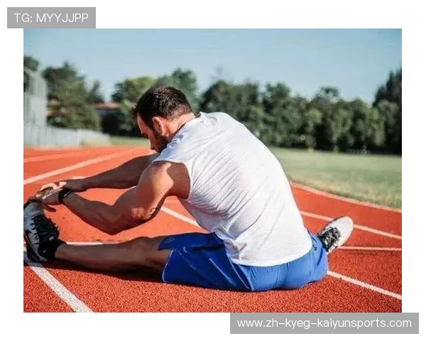 足球静态拉伸在赛后恢复和柔韧性维持中起到哪些关键作用