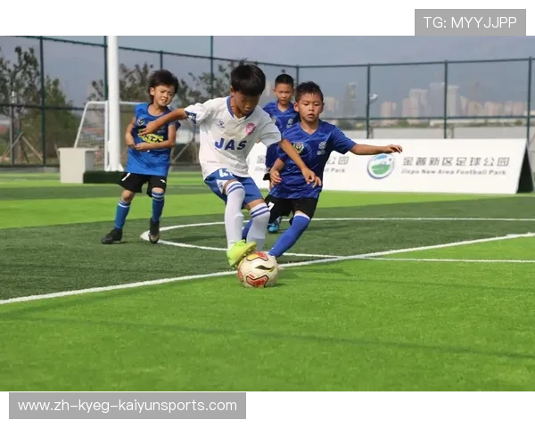 足球训练中的球感培养与基础练习 足球训练中的球感培养与基础练习